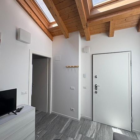 Essential Apartment Sesto San Giovanni Buitenkant foto