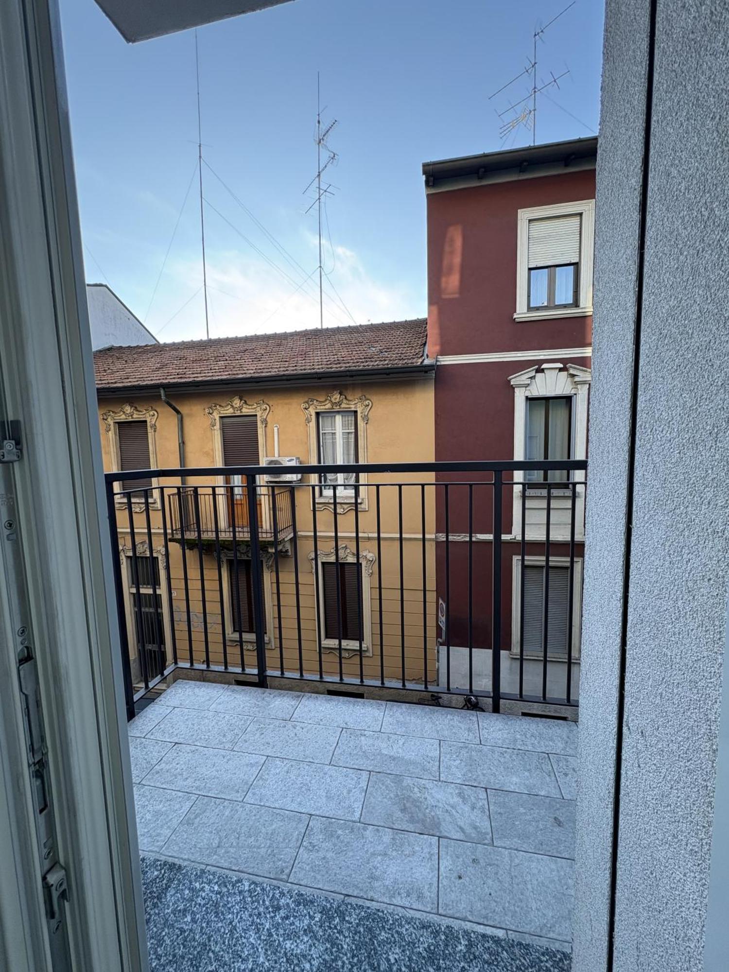 Essential Apartment Sesto San Giovanni Buitenkant foto