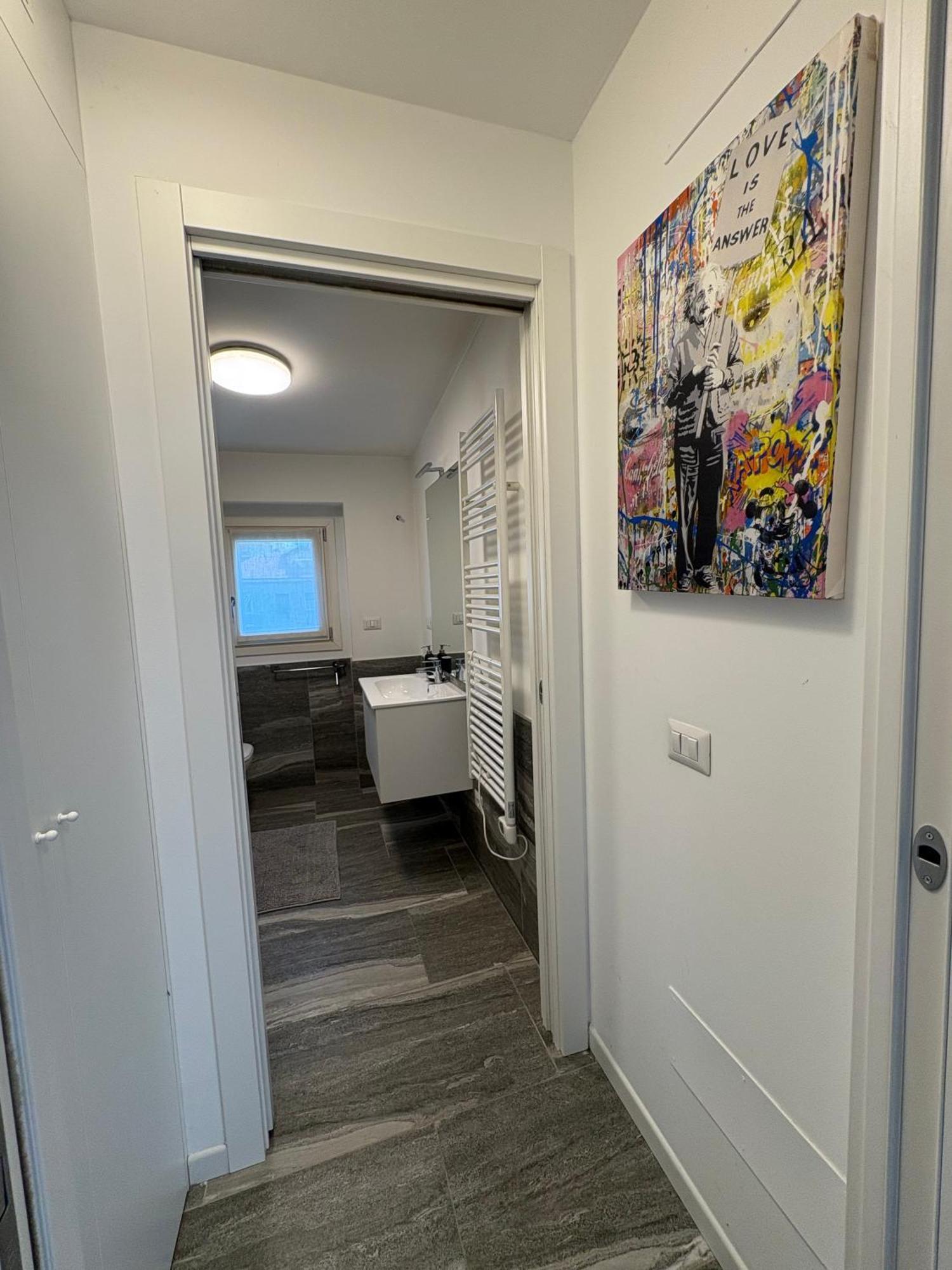 Essential Apartment Sesto San Giovanni Buitenkant foto