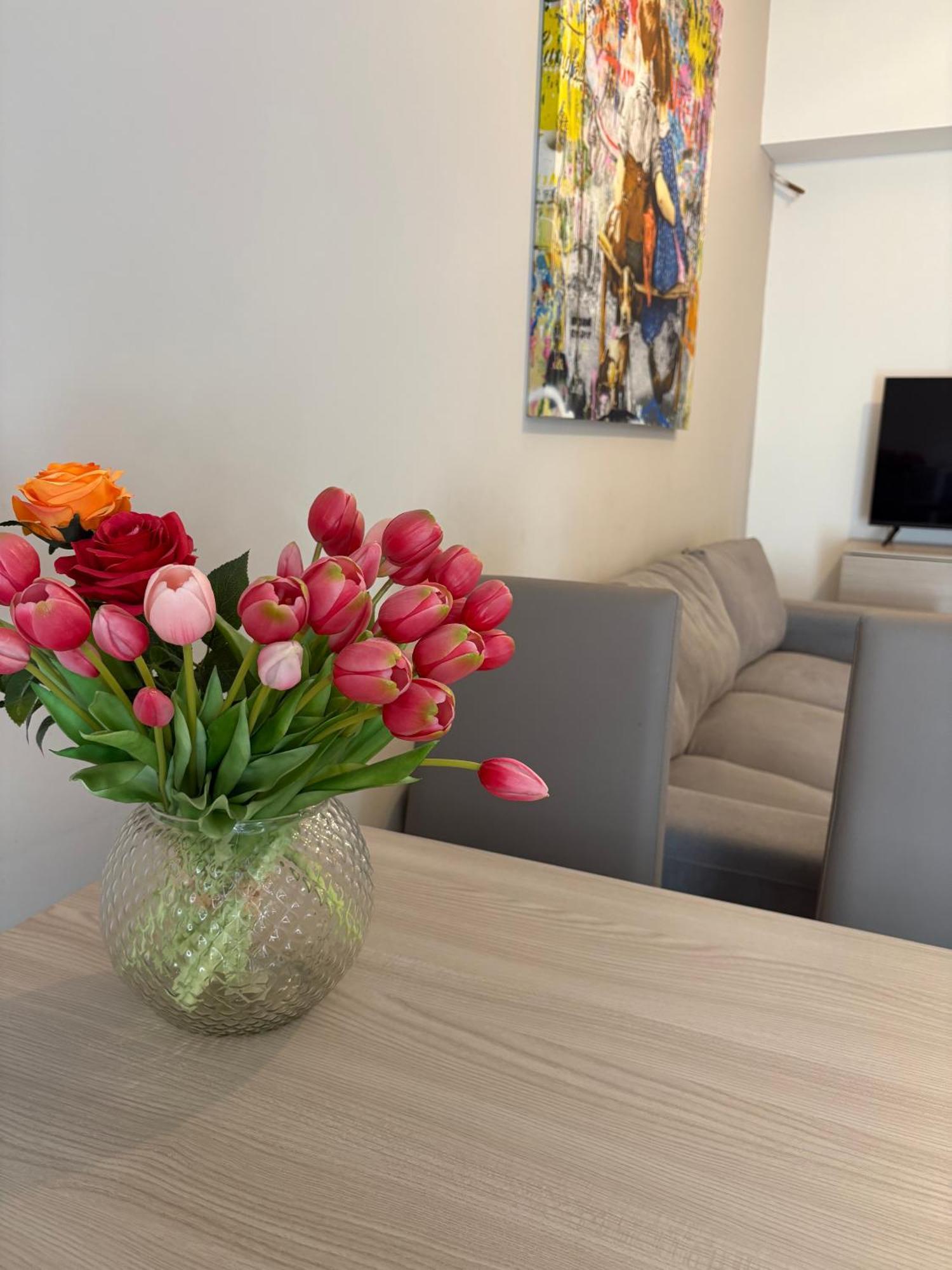 Essential Apartment Sesto San Giovanni Buitenkant foto