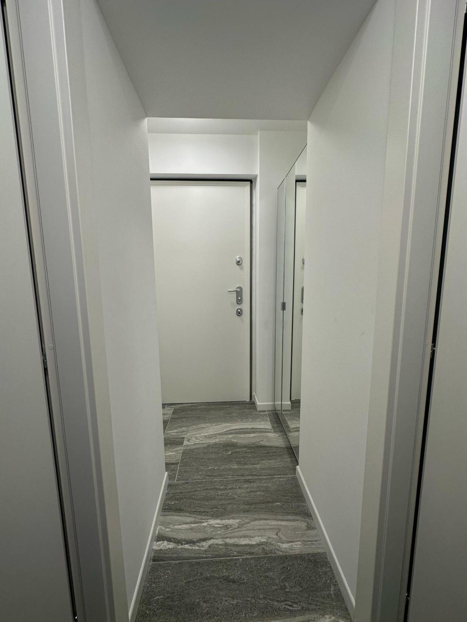 Essential Apartment Sesto San Giovanni Buitenkant foto